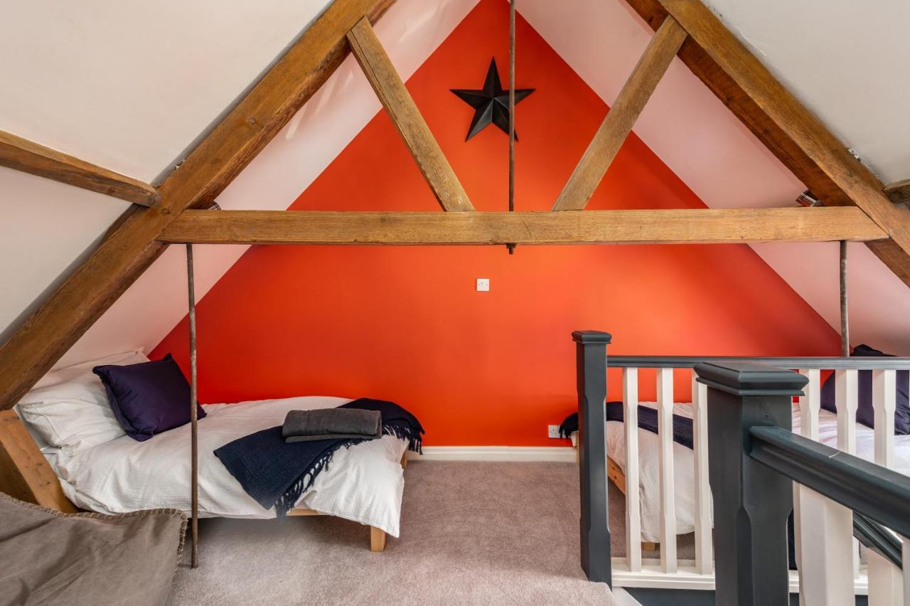 Luxury Town Centre Loft Apartment In Converted Granary 스탬포드 외부 사진