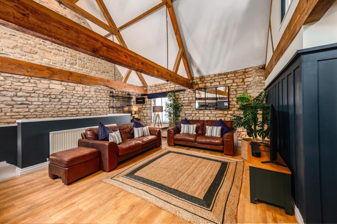 Luxury Town Centre Loft Apartment In Converted Granary 스탬포드 외부 사진